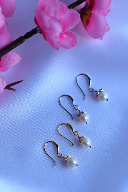 Natural Freshwater Pearl Earrings