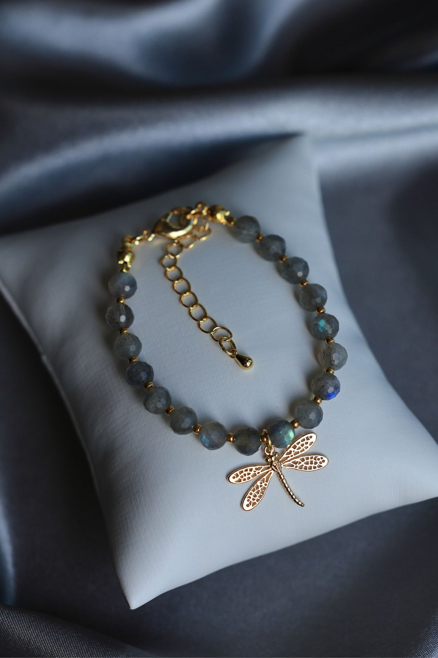 Natural Labradorite Stone Bracelet with a Dragonfly Pendant