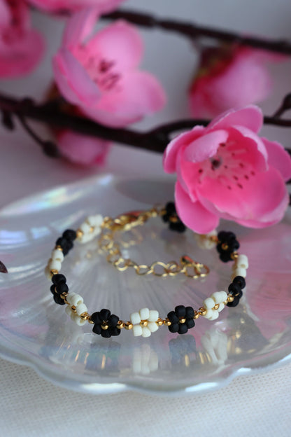 Bracelet "Oreo" Matte Black and White with 24K Gold Plated beads