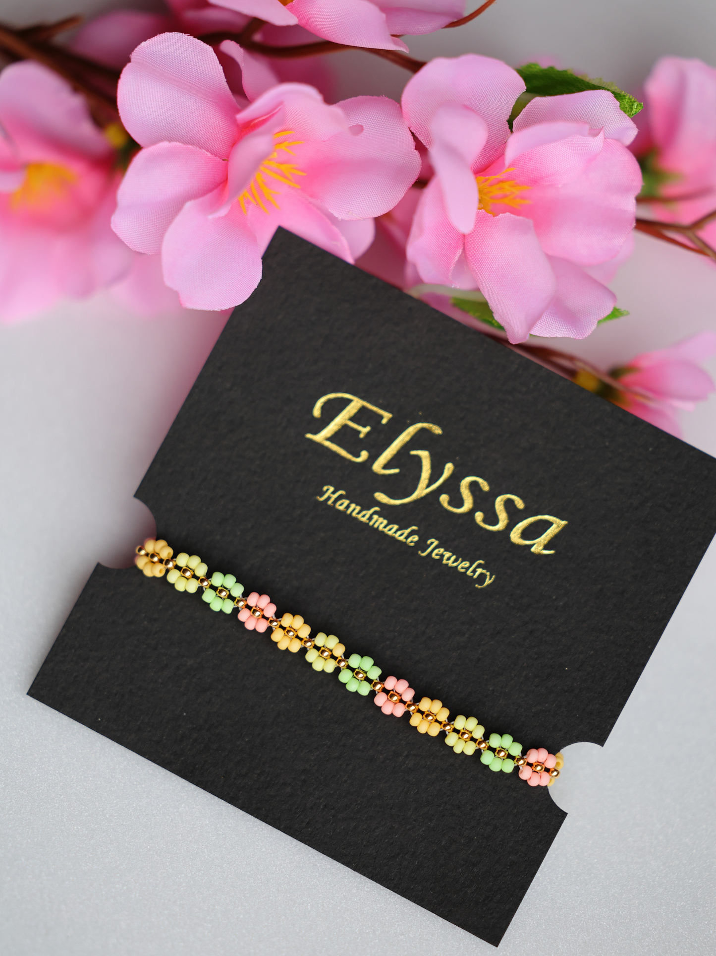 Pastel Floral Beaded Bracelet "Citrus"